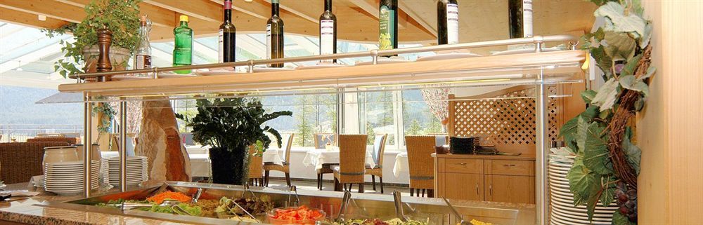 Hotel Hubertushof Lermoos Bagian luar foto