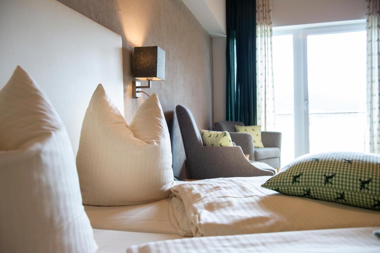 Hotel Hubertushof Lermoos Bagian luar foto